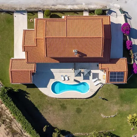 Fuer 12 Personen In Ribamar Holiday home